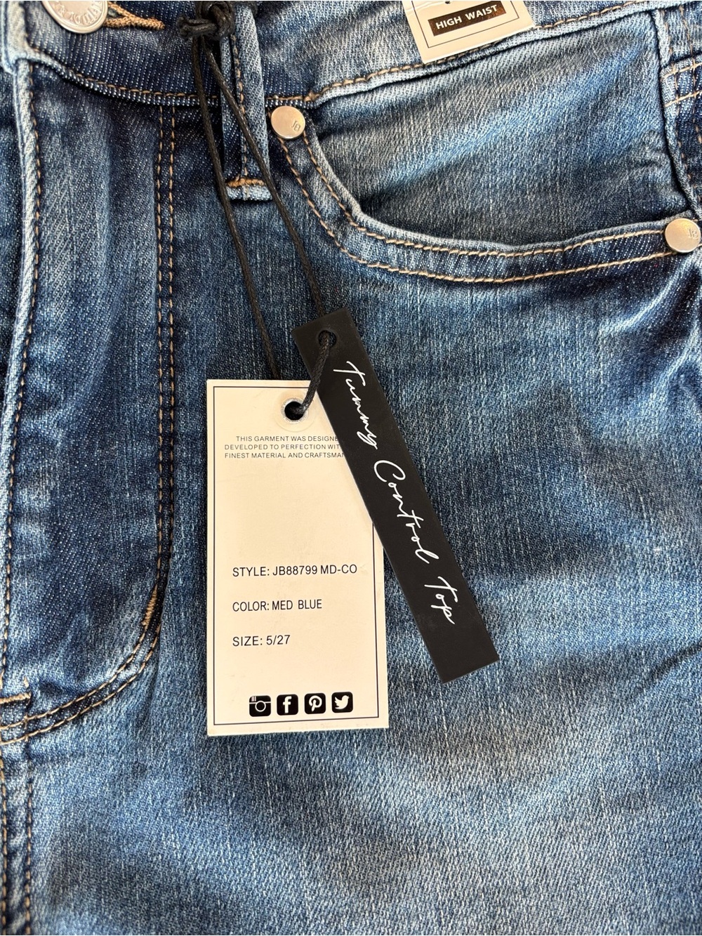 Judy Blue Medium Light Wash High Rise Jeans - Picture 6 of 12